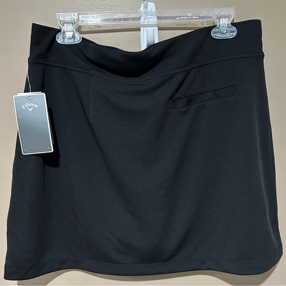 Women’s Callaway skort. Truesculpt. Black. Size sm,m, l, xl - Picture 5 of 5